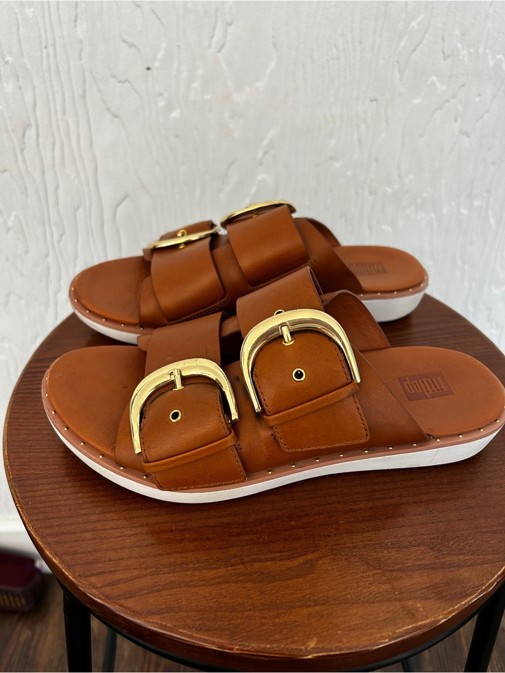FIT FLOP Buckle Up Leather Sandals Brown Size 6 Gold Buckles Comfort